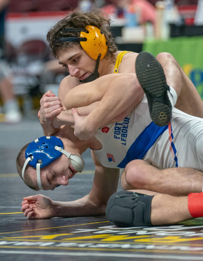 Montoursville wrestling defeats No. 7 Port LeBoeuf 3130, advances to